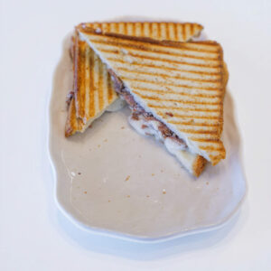 KAVURMALI KAŞARLI TOST